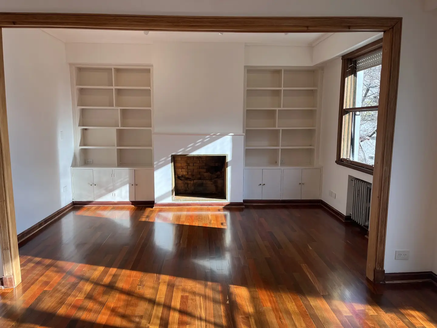 Imagen de la obra PISO MONTAÑESES